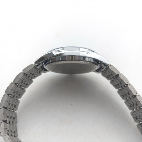 Fashionable Steel Band Men’s Watch Dual Calendar Waterproof Quartz Men’s and Women’s Couple Watch TT-263420