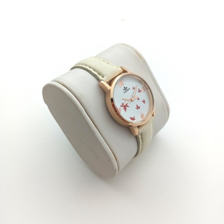 Maple Leaf Pattern Casual Simple Leather Strap Ladies Watch TT-263334