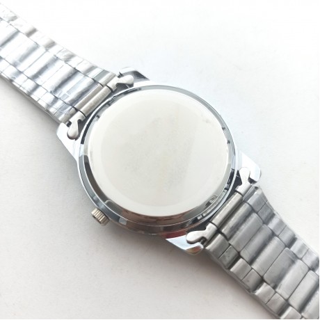 Simple Brick Scale Black Dial Men’s Watch TT-263440