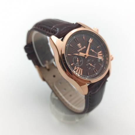 Waterproof couple watch decoration three eyes with calendar belt quartz watch PT-019